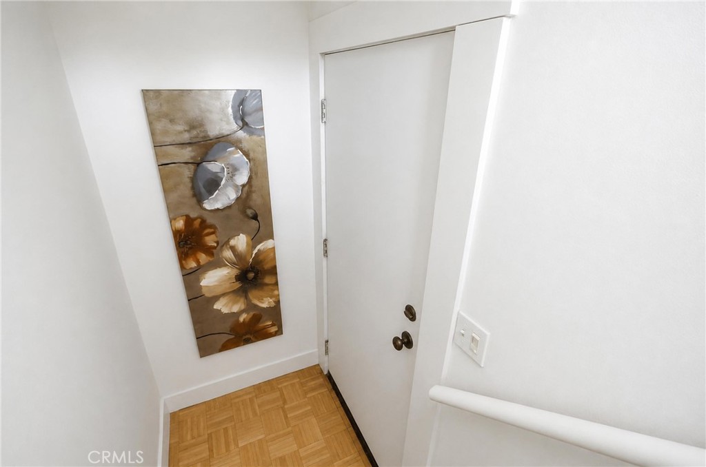 1394 N Raymond Property Photo 3