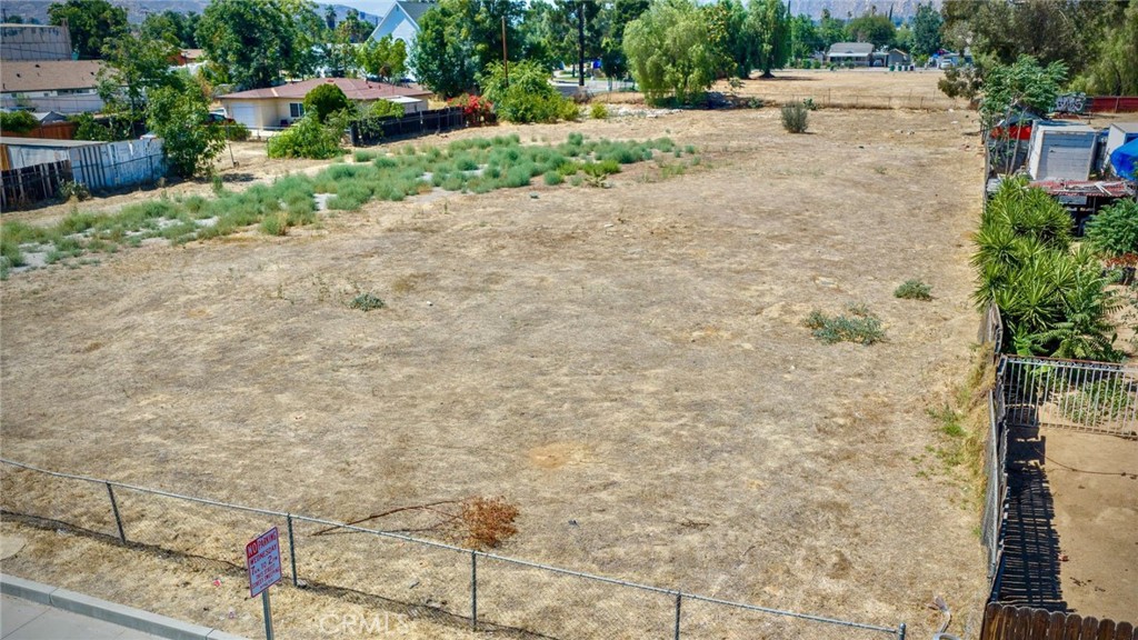 24270 Myers Property Photo 5