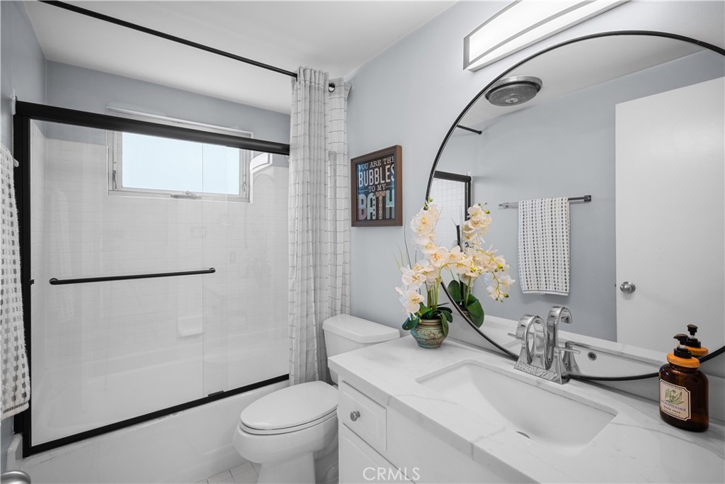 401 W 5th 3c Property Photo 10