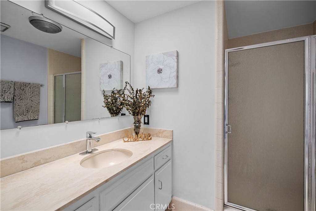 401 W 5th 3c Property Photo 12