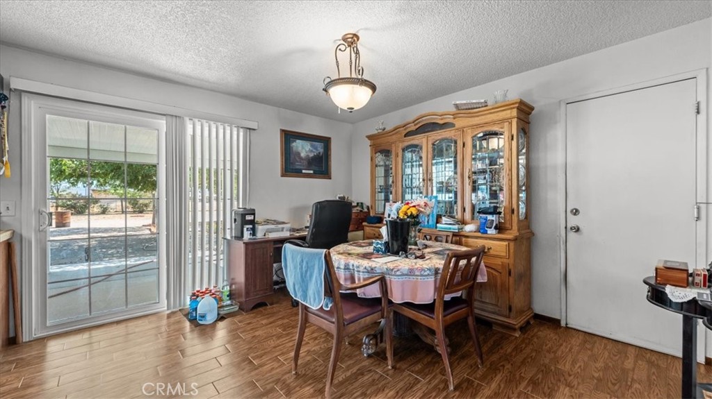 17821 Deodar Property Photo 9