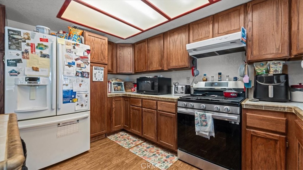 17821 Deodar Property Photo 11