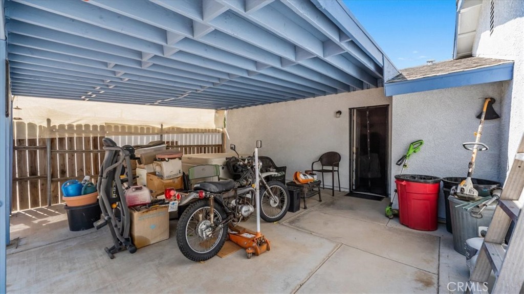 17821 Deodar Property Photo 20