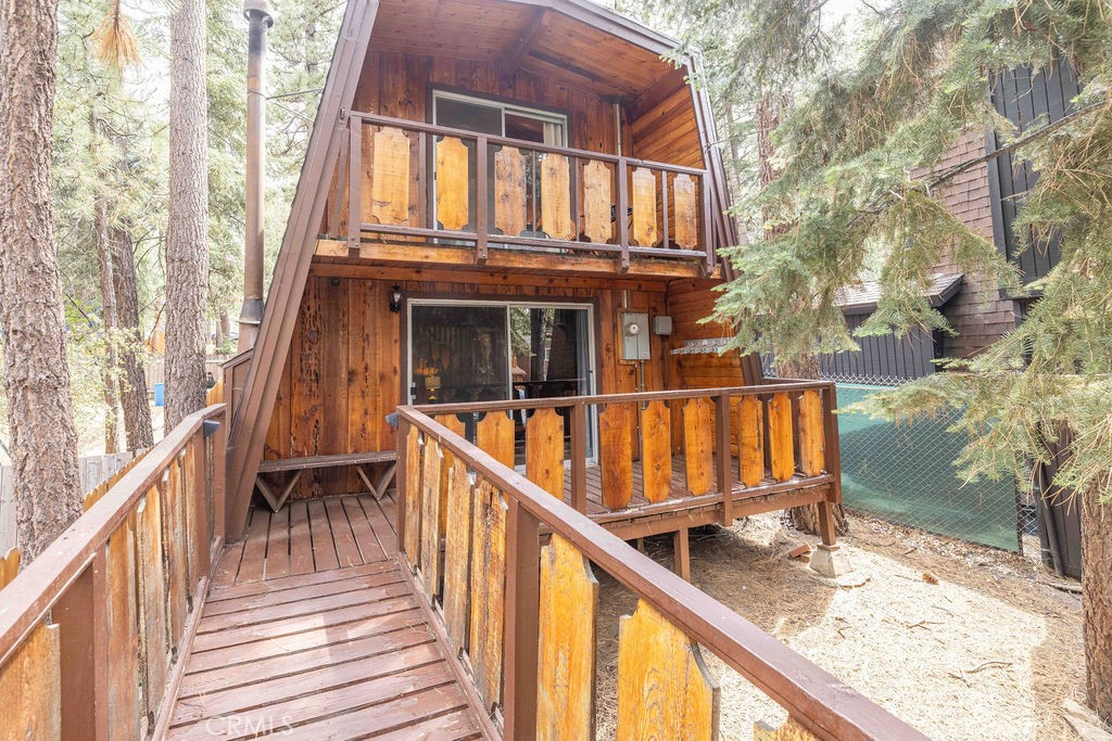 42733 Cedar Property Photo 1