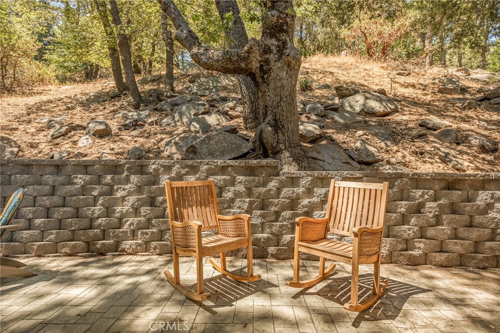 24071 Fern Glen Property Photo 14