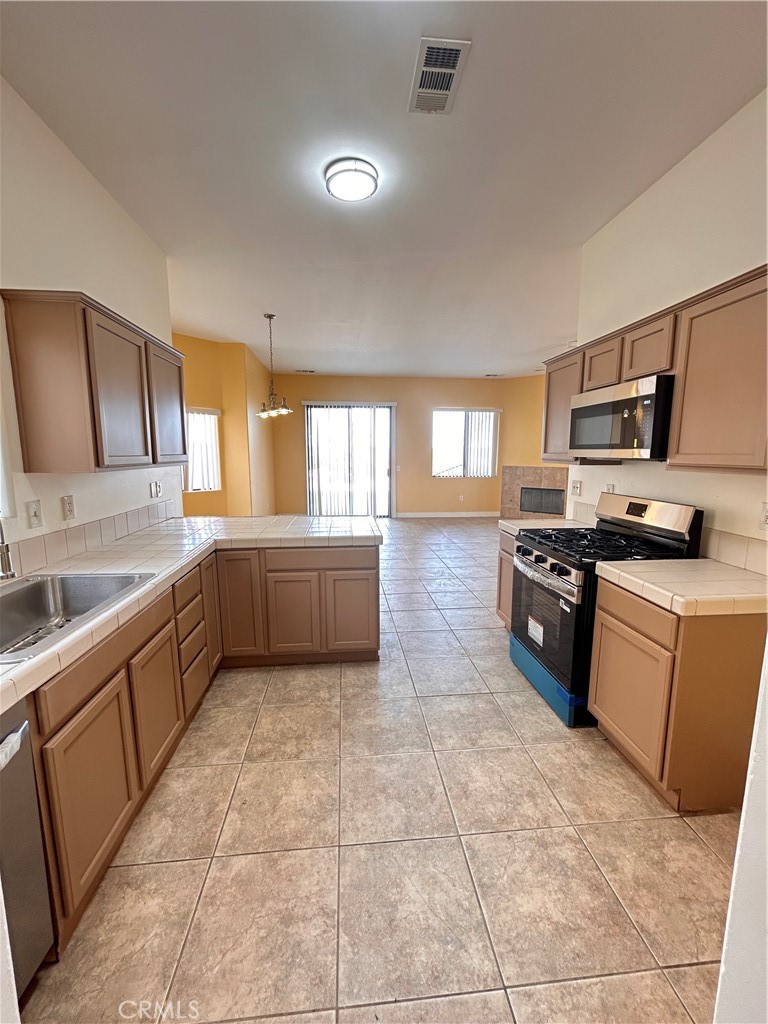 12942 Cuando Way Property Photo 9