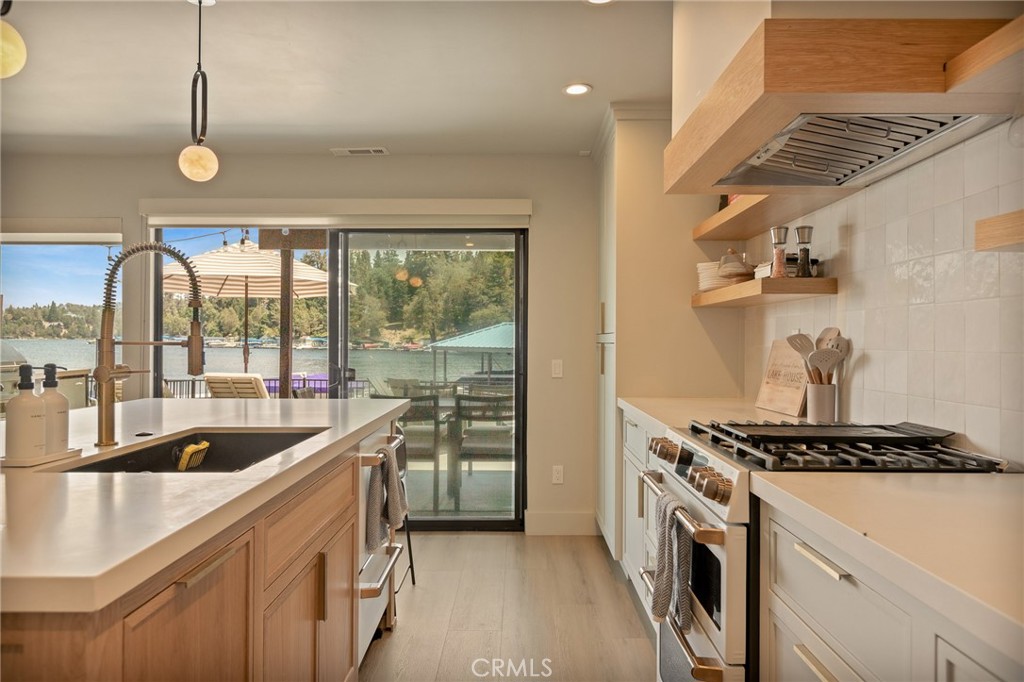 180 Ca-173 41 Property Photo 3