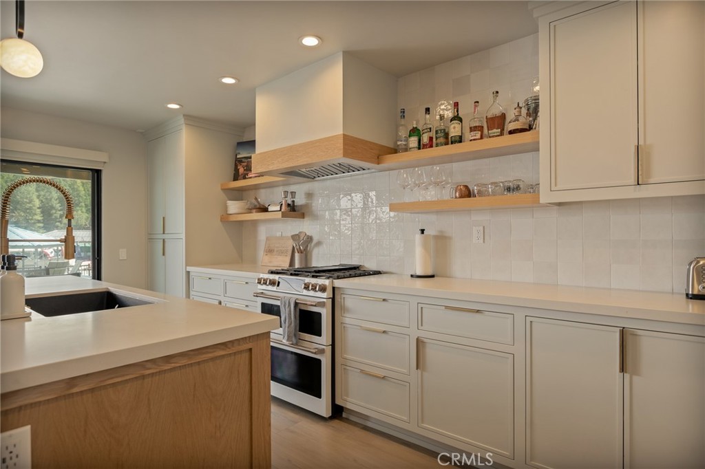 180 Ca-173 41 Property Photo 10
