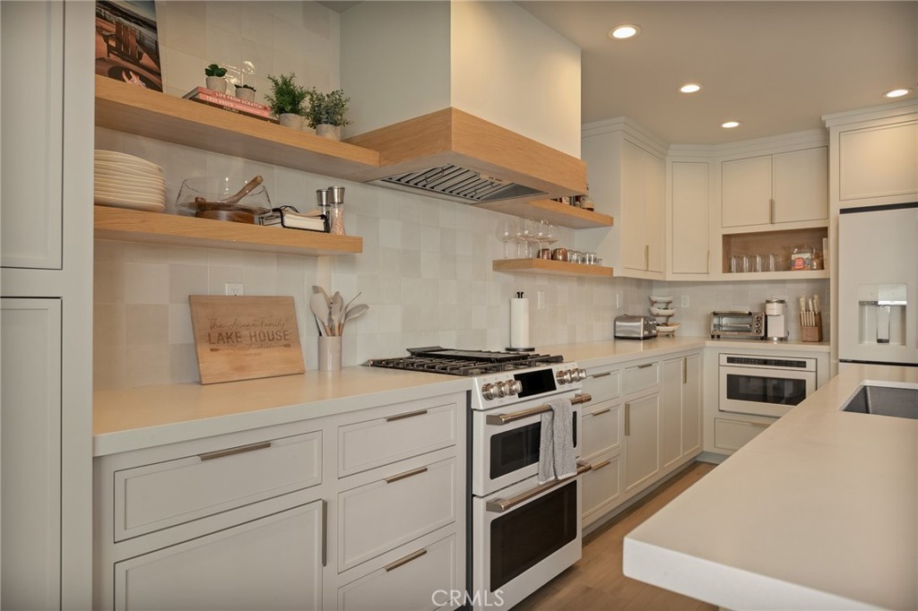 180 Ca-173 41 Property Photo 12