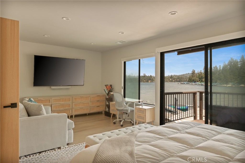 180 Ca-173 41 Property Photo 18