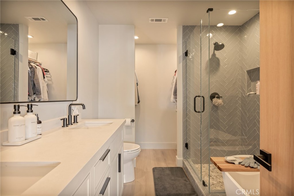 180 Ca-173 41 Property Photo 20