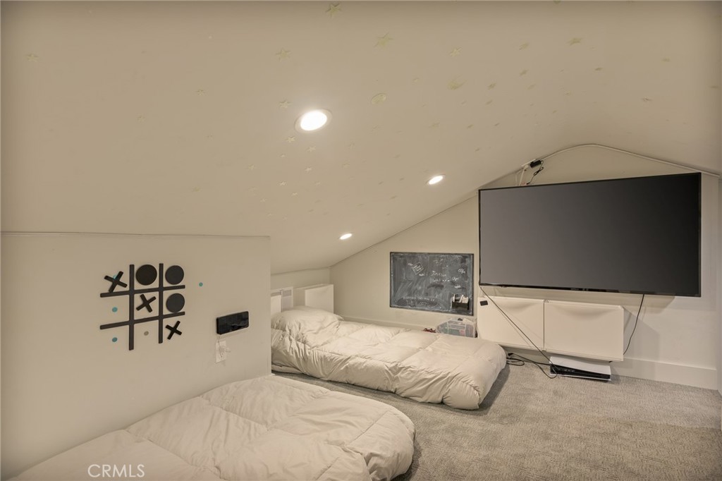 180 Ca-173 41 Property Photo 32