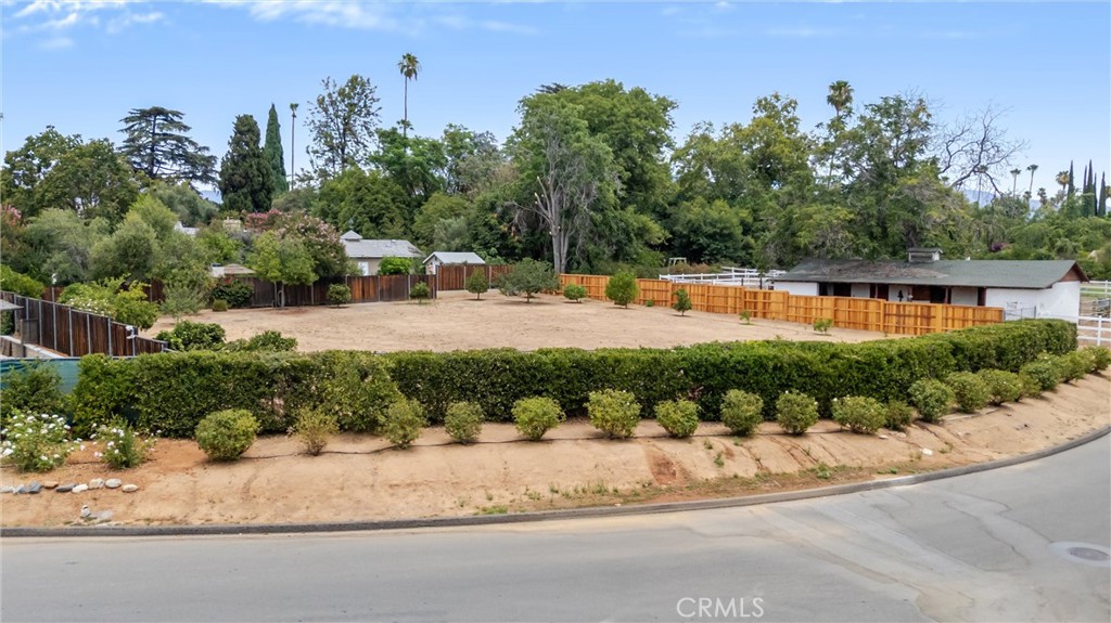 0 Elm Property Photo 3