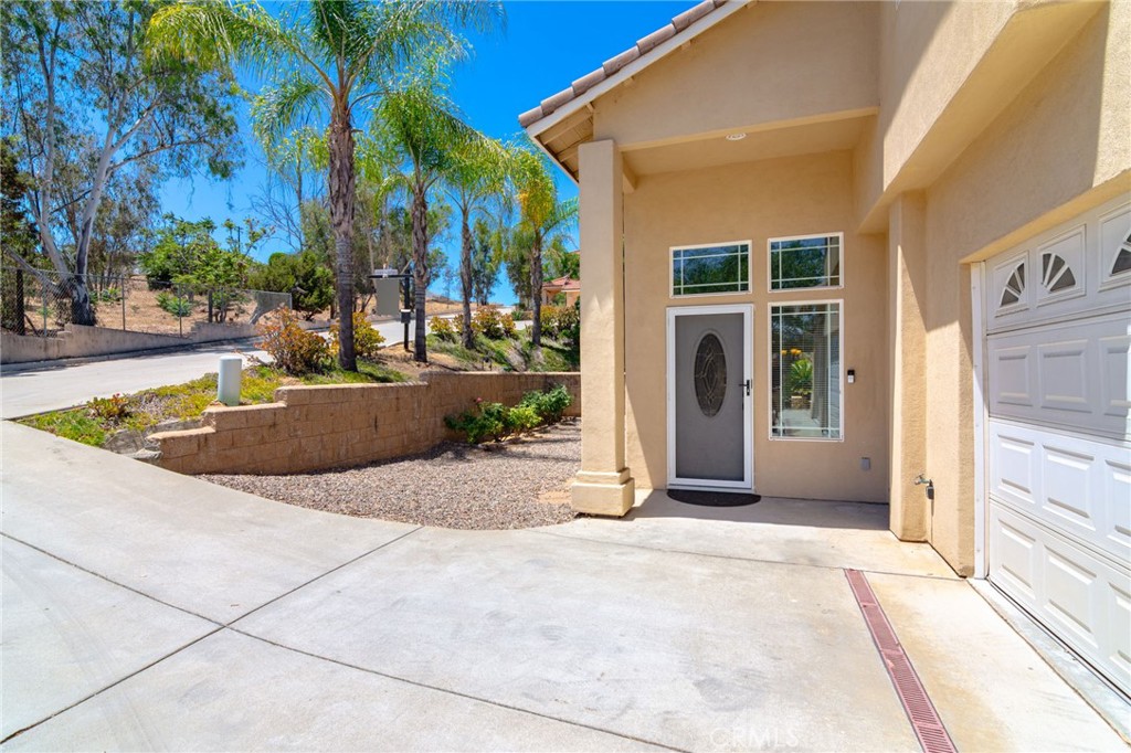 200 N Upas Street Property Photo 4