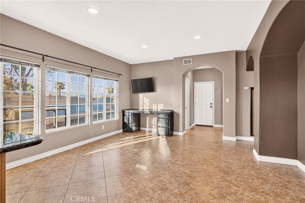 200 N Upas Street Property Photo 10