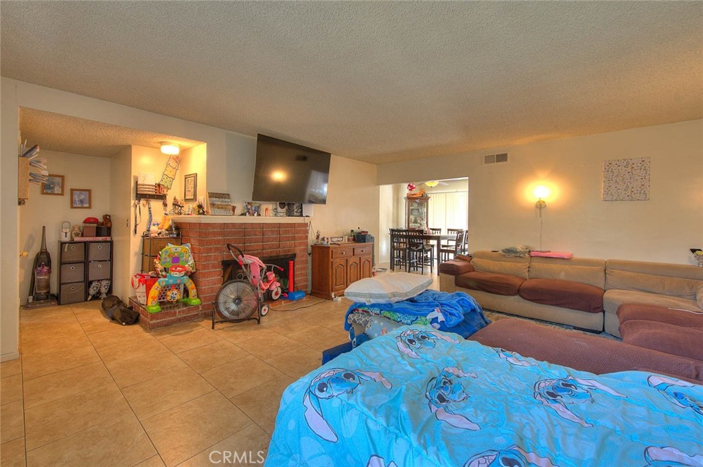 12413 Breezewood Drive Property Photo 21