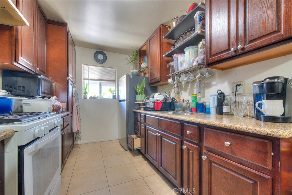 12413 Breezewood Drive Property Photo 30