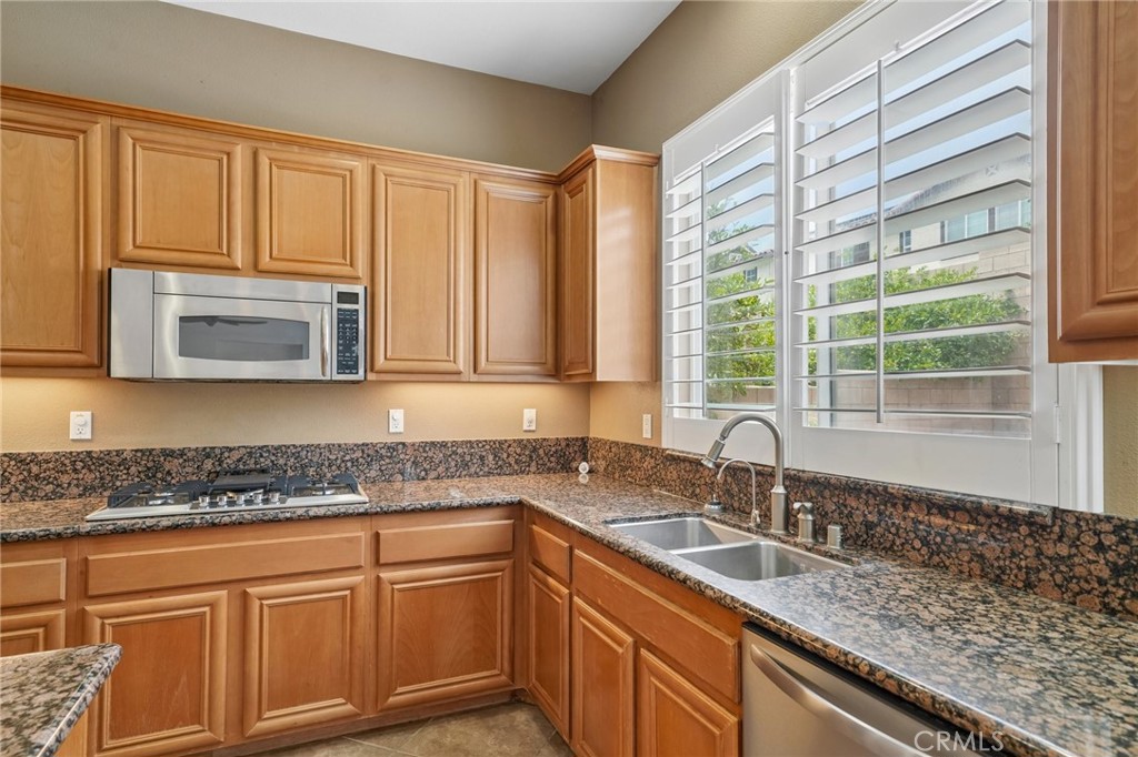 15590 Syracuse Lane Property Photo 11