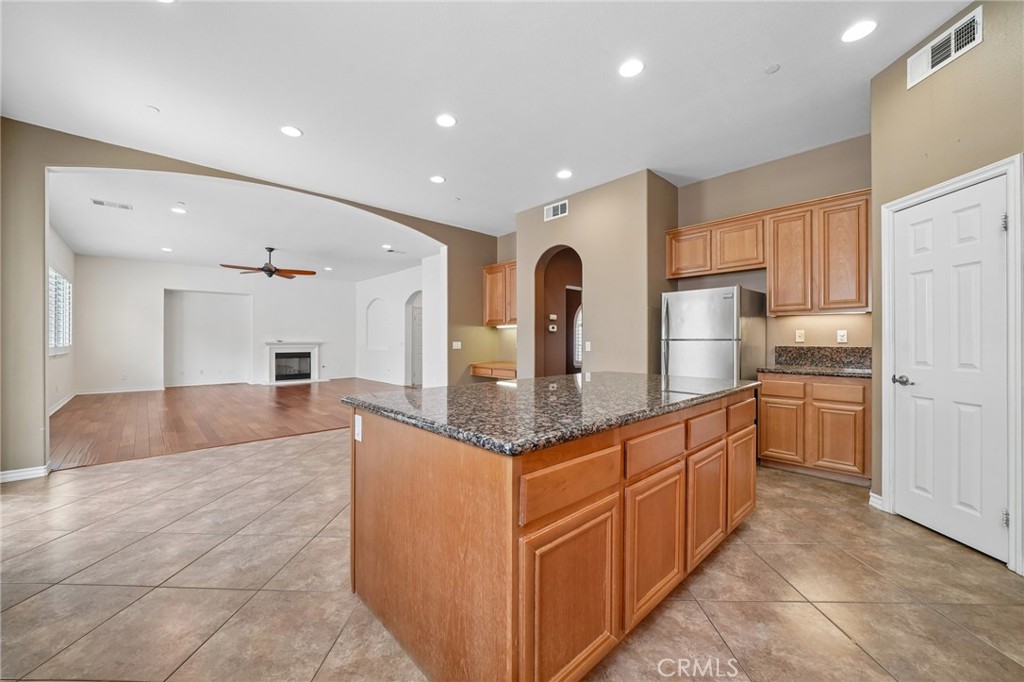 15590 Syracuse Lane Property Photo 13