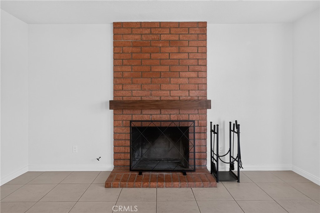 1503 Cresta Property Photo 10