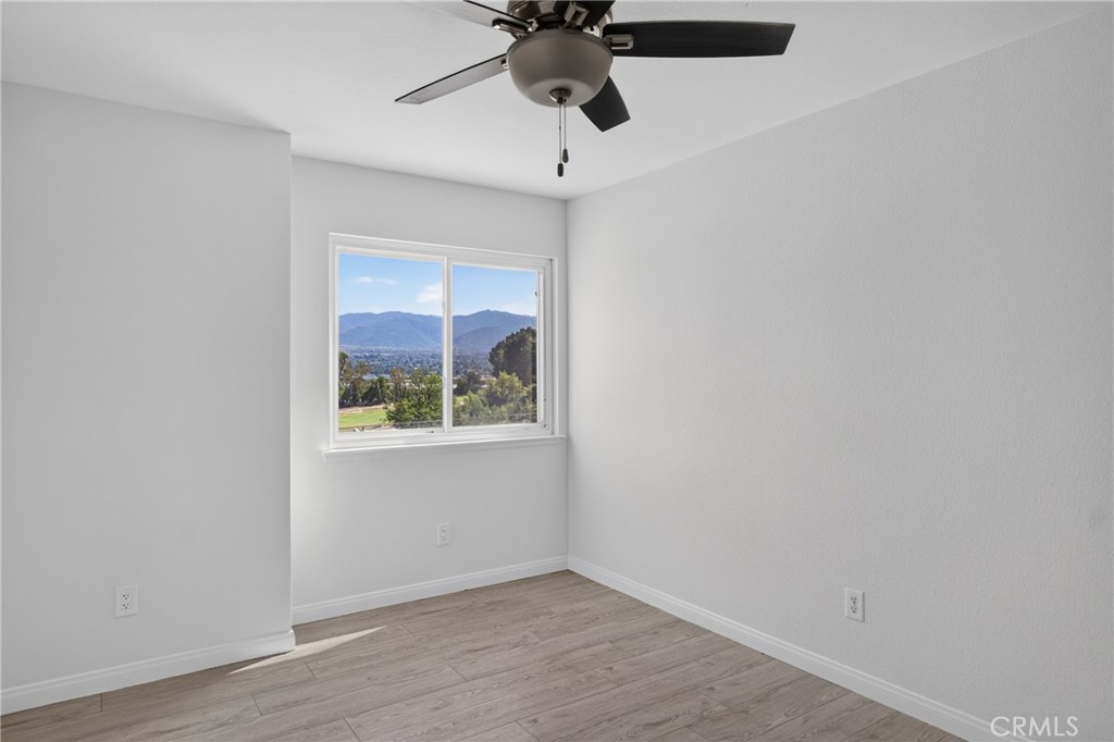 1503 Cresta Property Photo 16