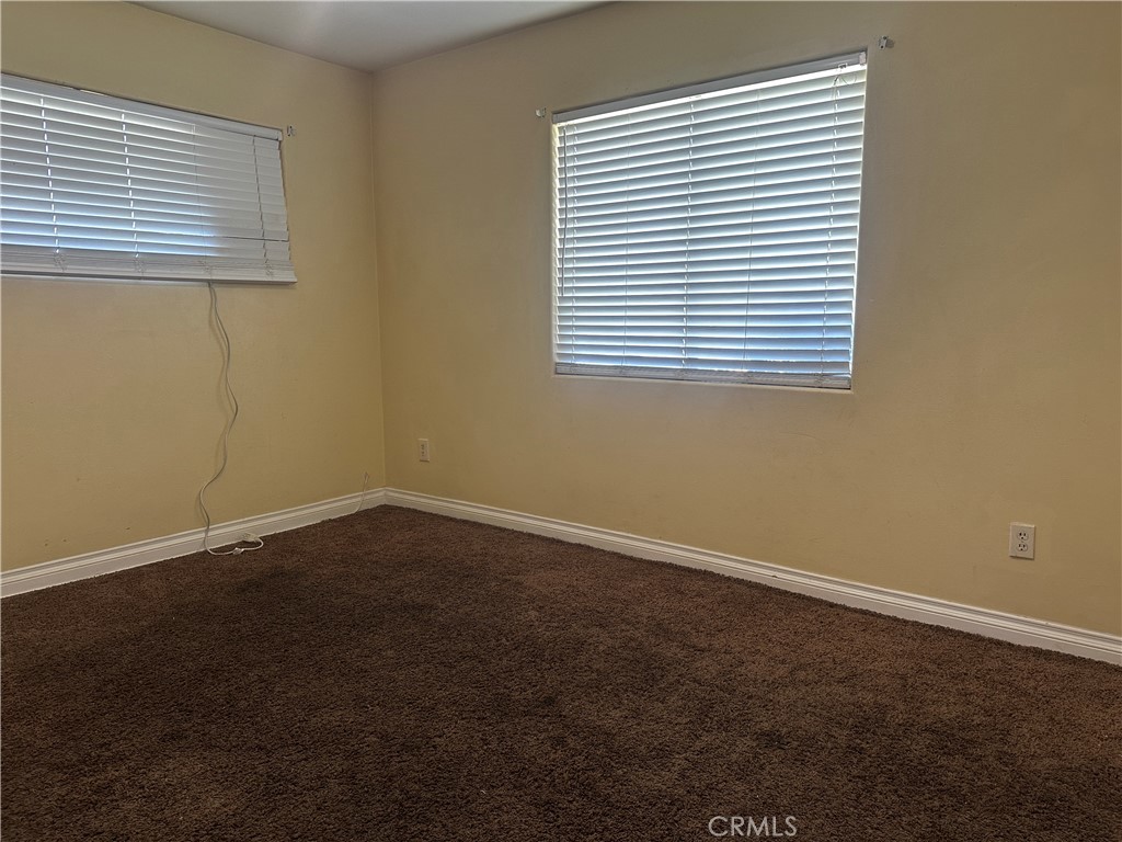 2174 W Lincoln Property Photo 25