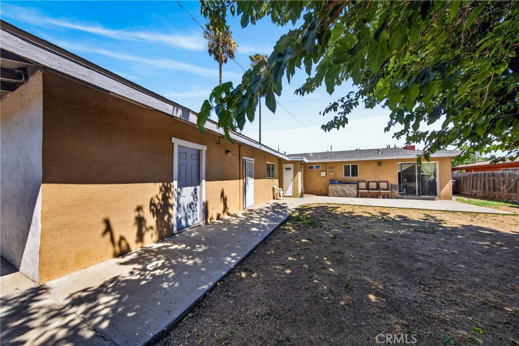 2174 W Lincoln Property Photo 28