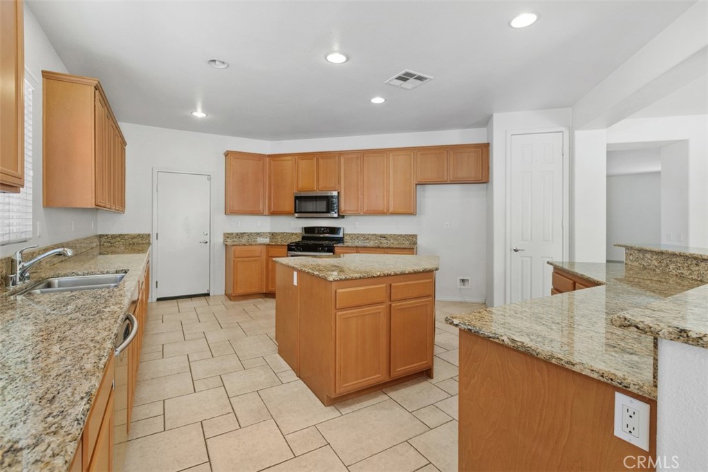 11303 Apple Canyon Lane Property Photo 11