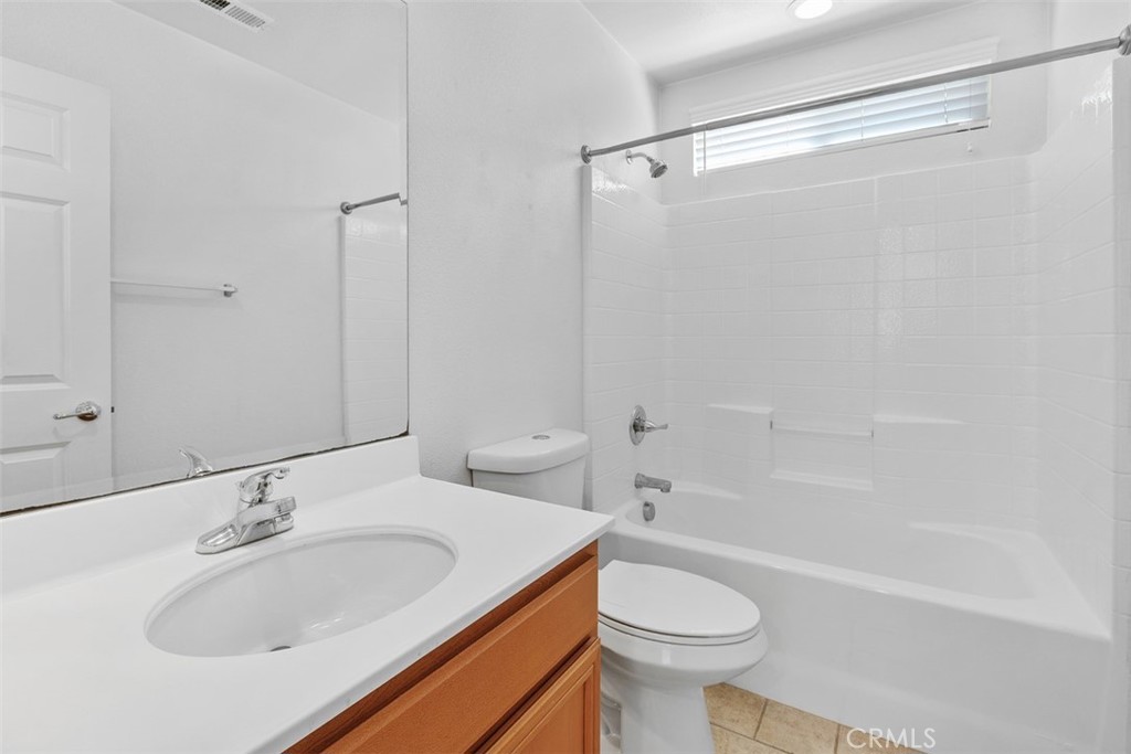 11303 Apple Canyon Lane Property Photo 15