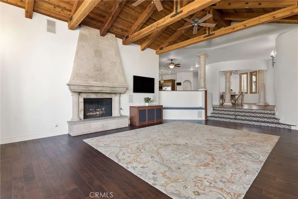 530 W Sunset Property Photo 11