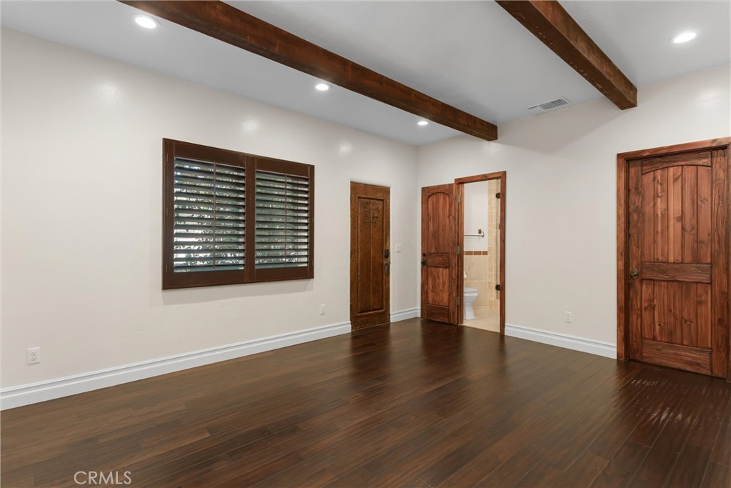 530 W Sunset Property Photo 21