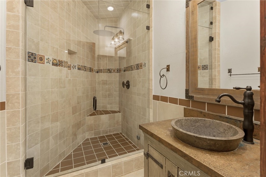 530 W Sunset Property Photo 22
