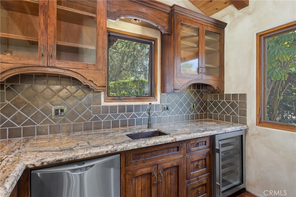 530 W Sunset Property Photo 51
