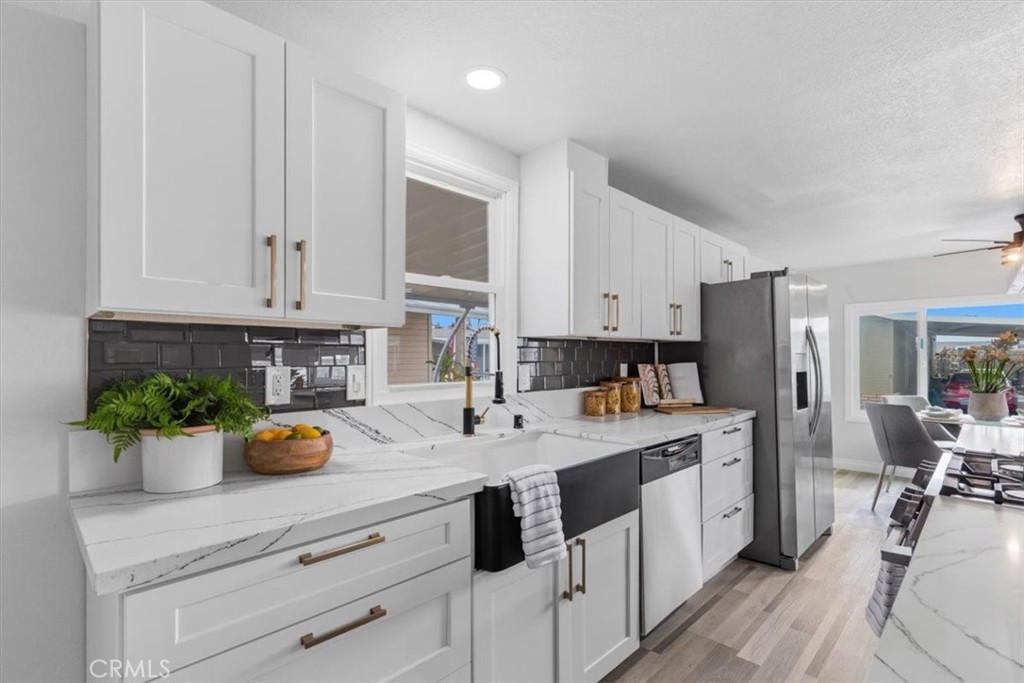 9080 Bloomfield Avenue 201 Property Photo 4