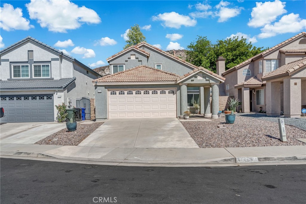 11737 Puerto Real Rd Property Photo 1