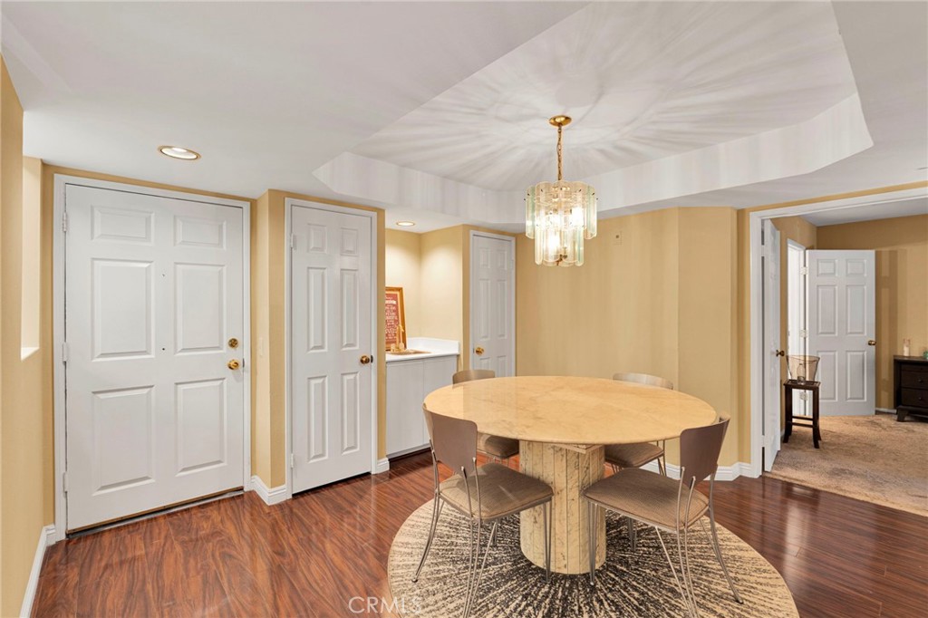 801 Pine Avenue 205