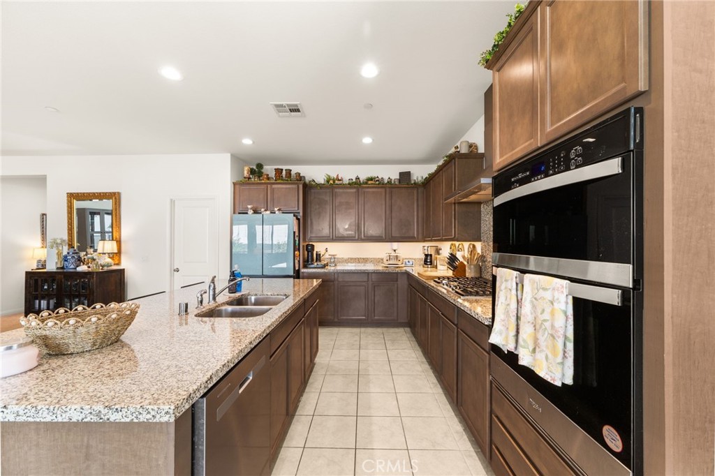 12766 Blush Court Property Photo 4