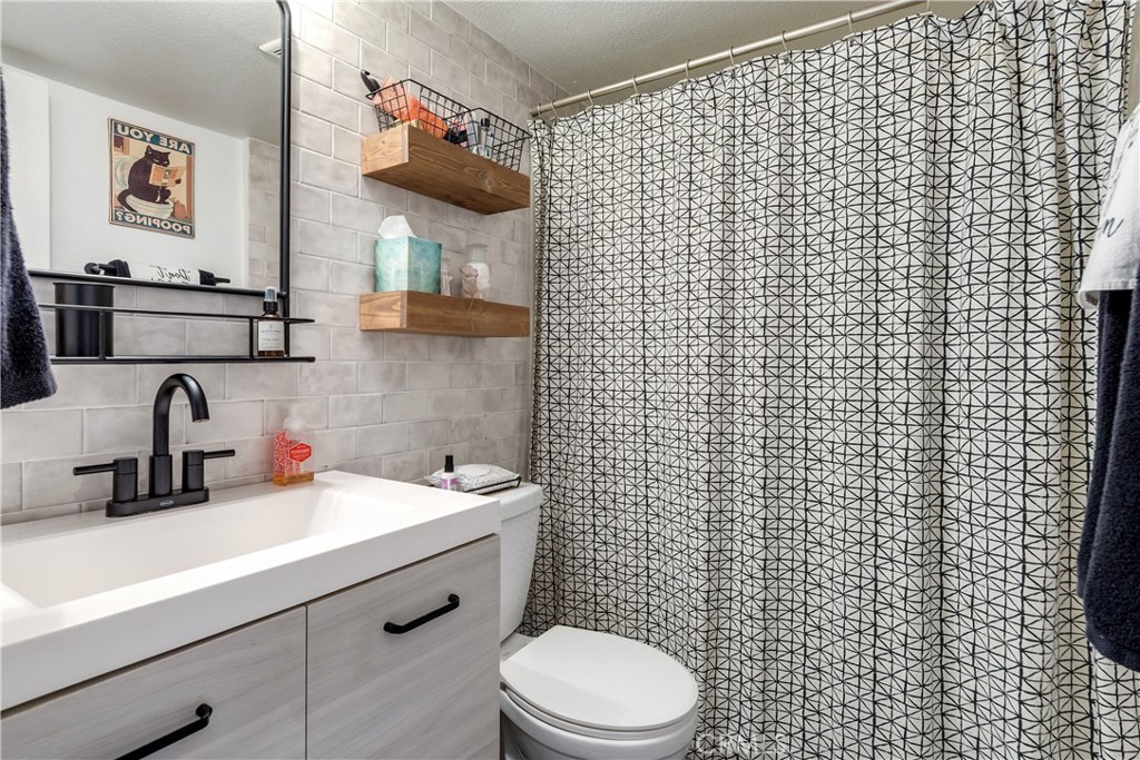 1501 Cambridge Avenue Property Photo 22