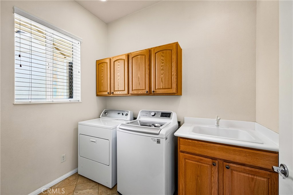 860 Annandale Road Property Photo 15