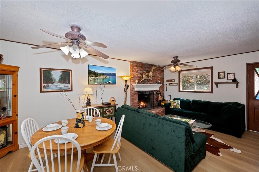 515 View Property Photo 4