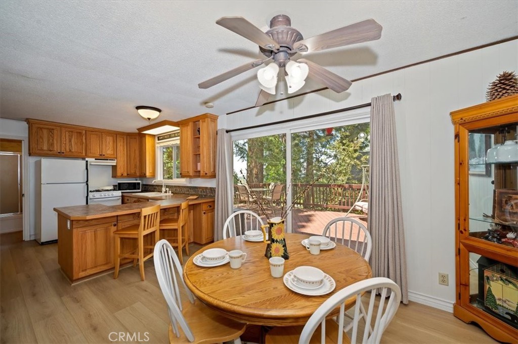515 View Property Photo 5