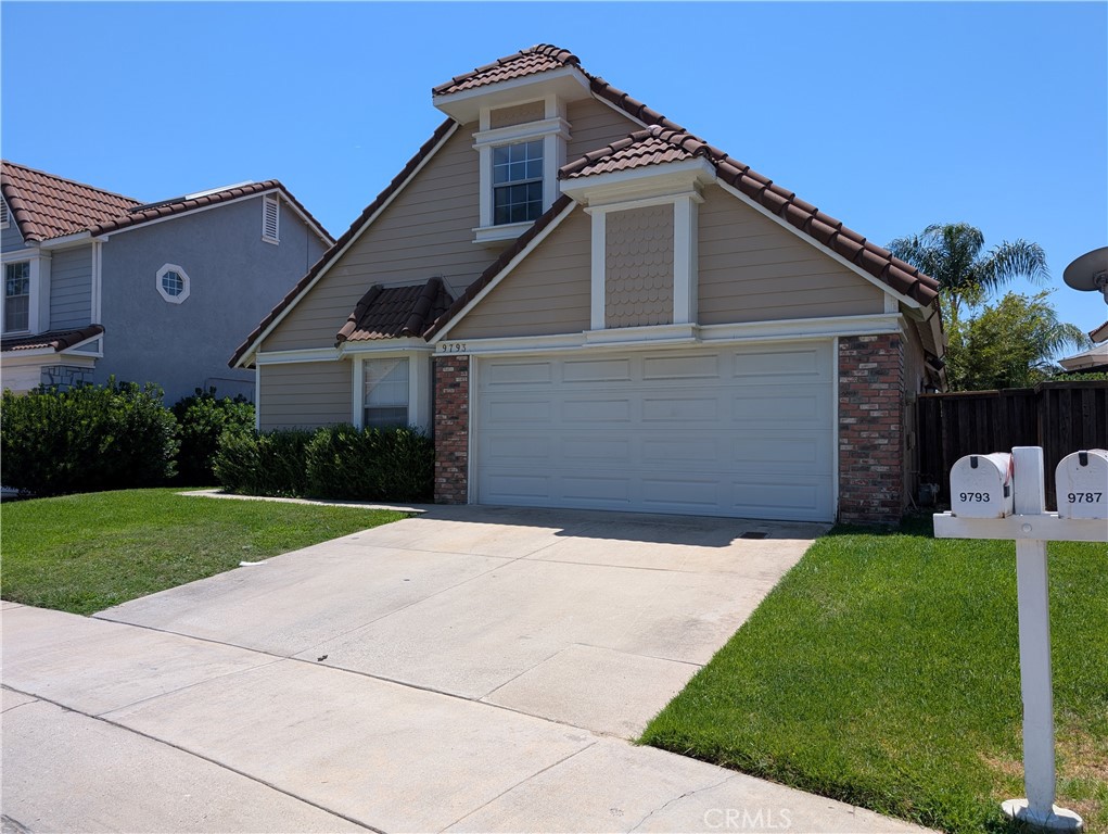 9793 Caldaro Property Photo 2