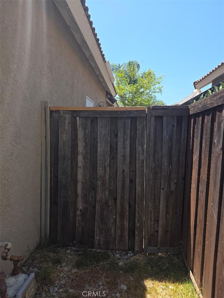9793 Caldaro Property Photo 34