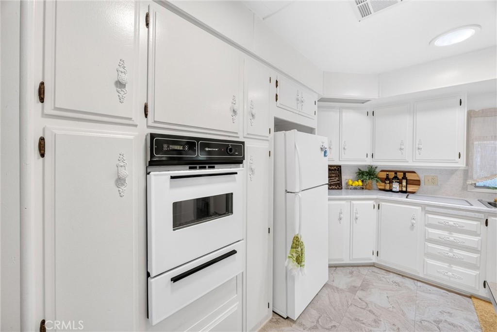 24414 University #155 Avenue 155 Property Photo 12