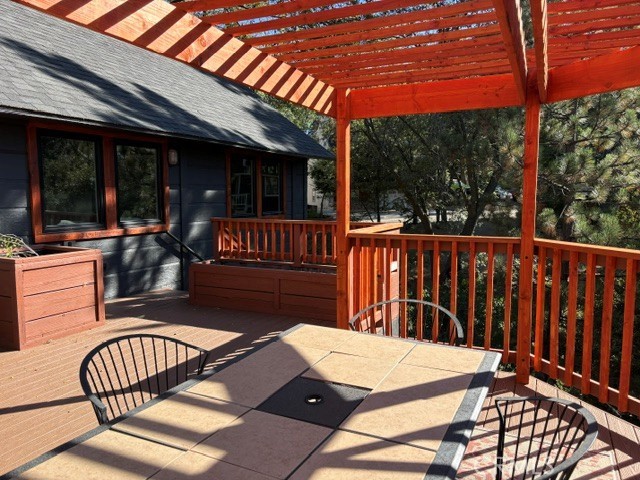1384 Golden Rule Property Photo 25