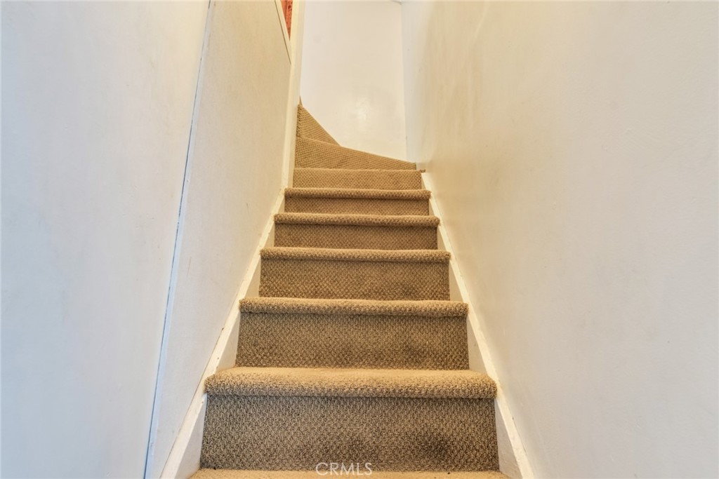 624 S Victoria Property Photo 14