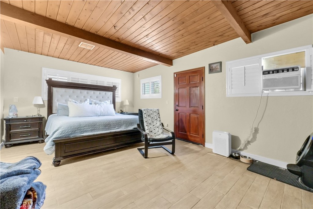 4242 Eileen Property Photo 20