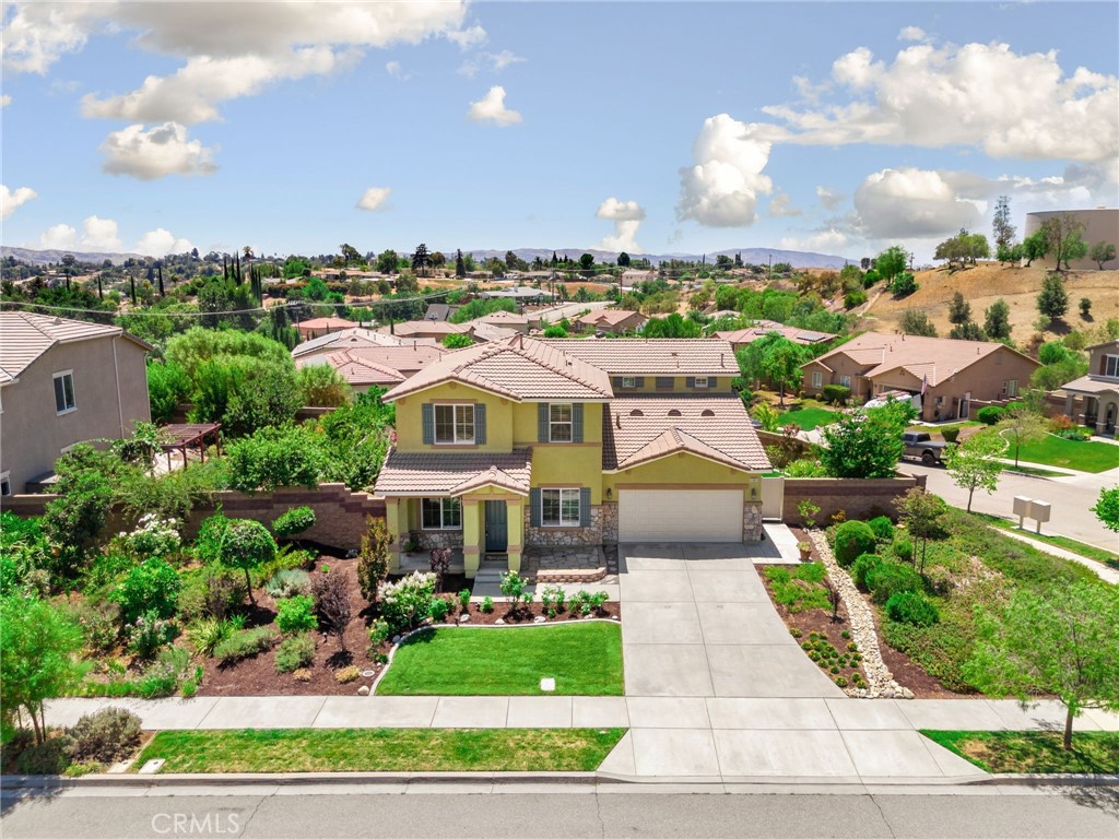 31801 Oak Wood Circle Property Photo 1