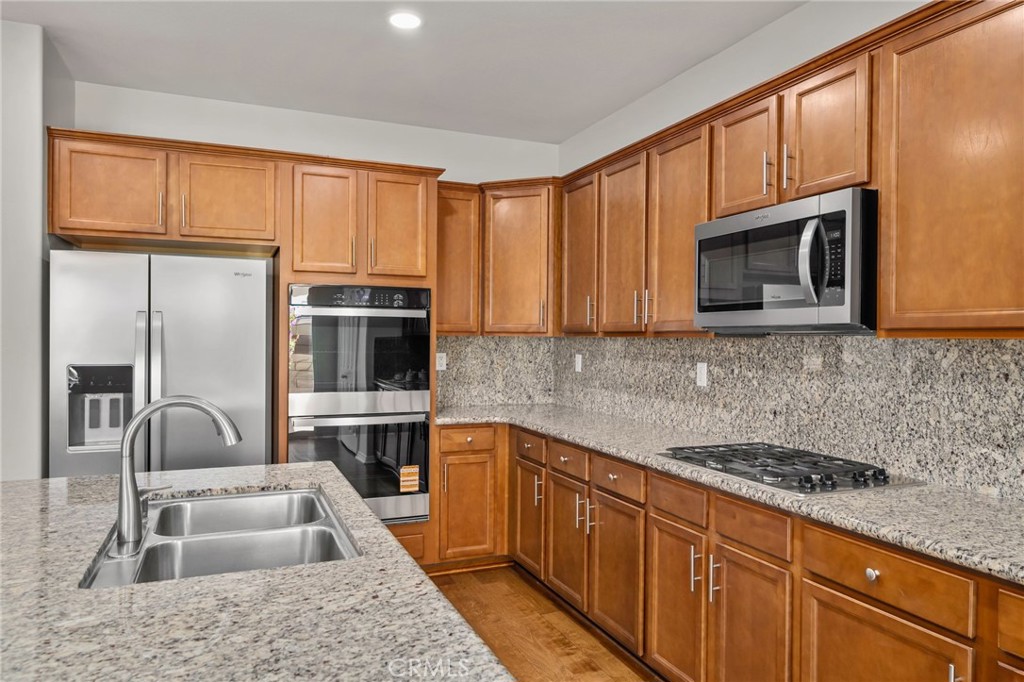 31801 Oak Wood Circle Property Photo 15