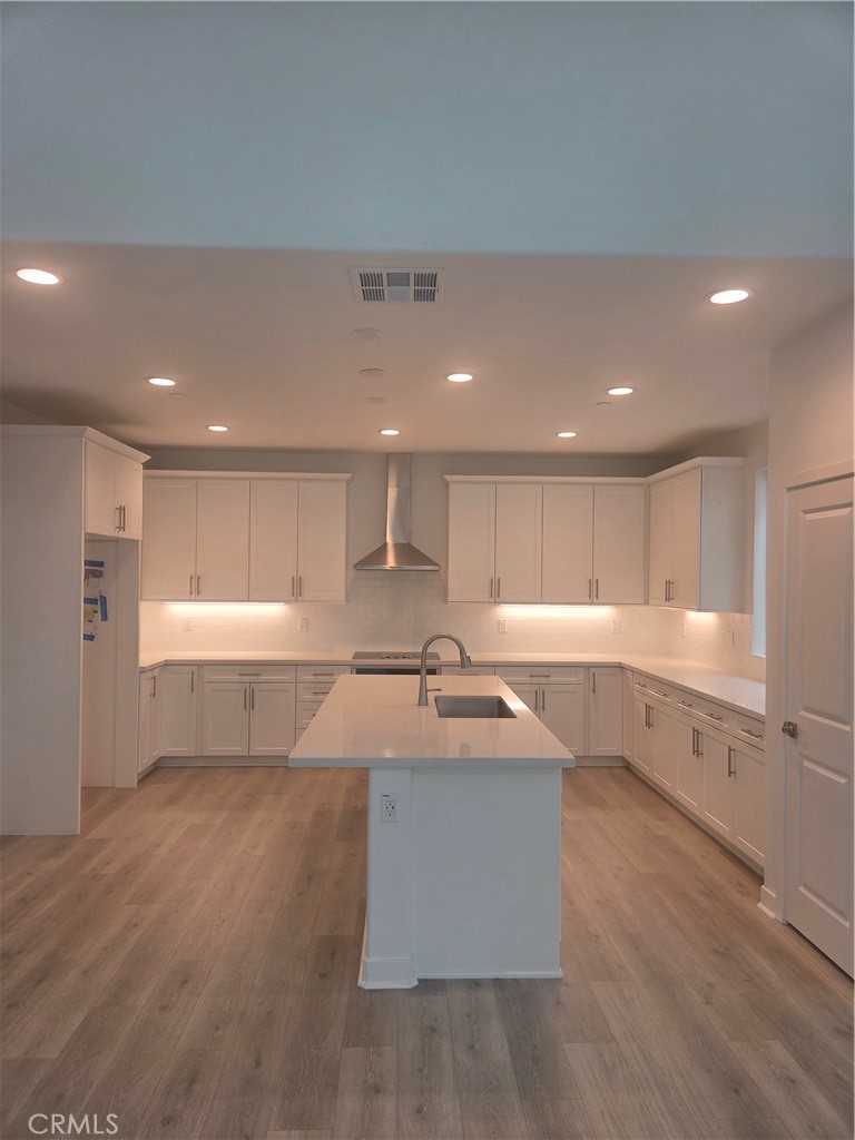 5156 Currant Way Property Photo 3
